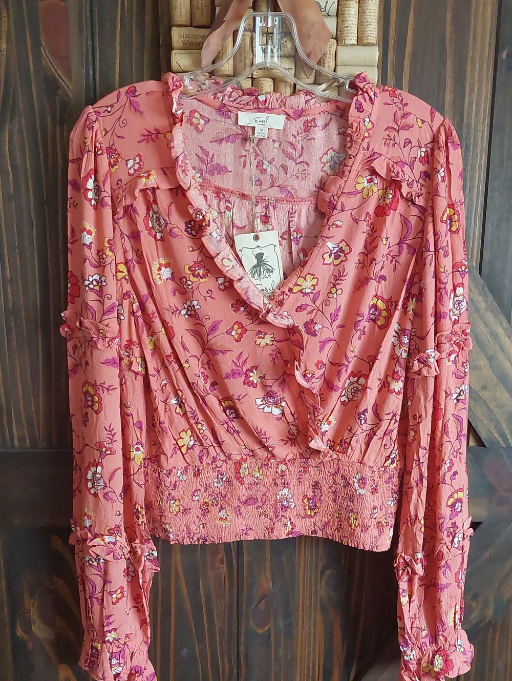 Easel NWT Boho Floral Coral Ruffle V-Neck Women's Top